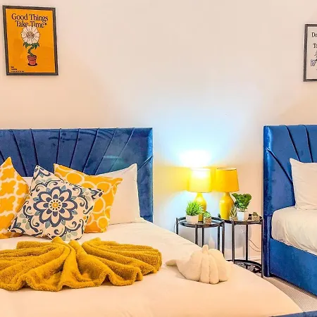 4 Bedroom Luxury By Altoluxoexperience Short Lets & Serviced With Free Wifi & Parking Bristol