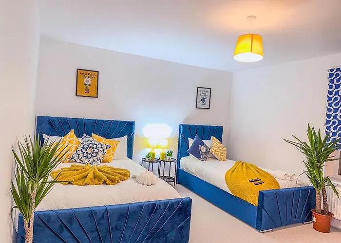 Hébergement de vacances 4 Bedroom Luxury By Altoluxoexperience Short Lets & Serviced With Free Wifi & Parking