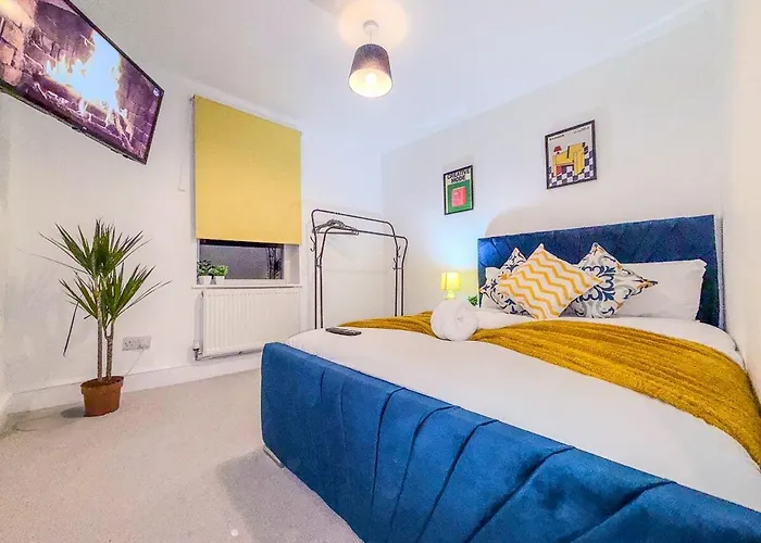 Σπίτι διακοπών 4 Bedroom Luxury By Altoluxoexperience Short Lets & Serviced With Free Wifi & Parking *