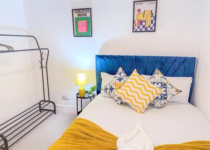 Prázdninový dům 4 Bedroom Luxury By Altoluxoexperience Short Lets & Serviced With Free Wifi & Parking Bristol