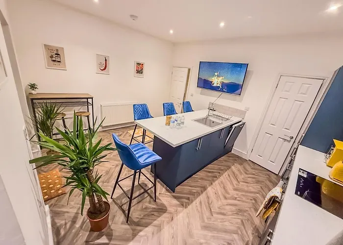 4 Bedroom Luxury By Altoluxoexperience Short Lets & Serviced With Free Wifi & Parking *