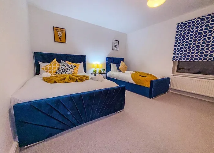 4 Bedroom Luxury By Altoluxoexperience Short Lets & Serviced With Free Wifi & Parking Prázdninový dům *