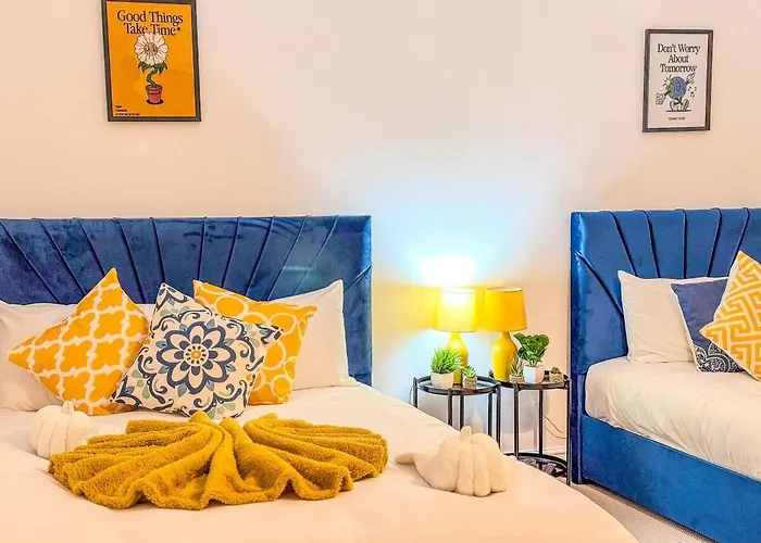 4 Bedroom Luxury By Altoluxoexperience Short Lets & Serviced With Free Wifi & Parking Bristol